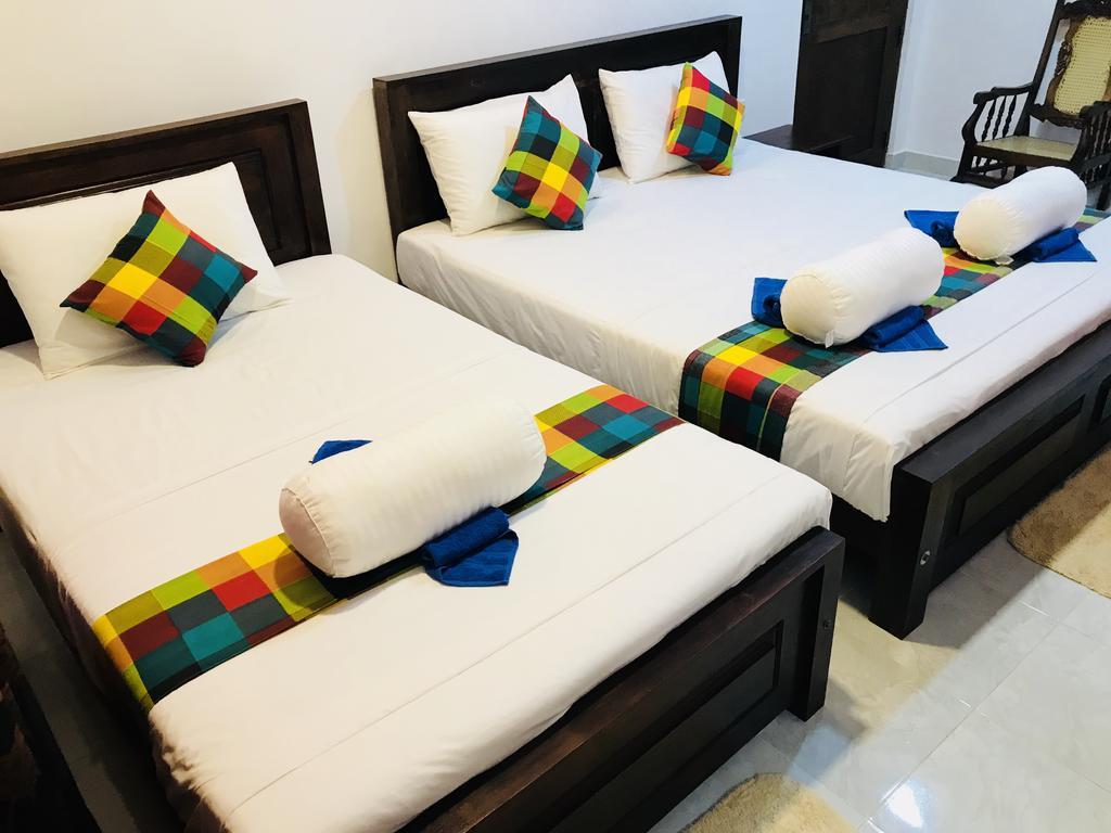 Pearl House Resort Anuradhapura Bagian luar foto