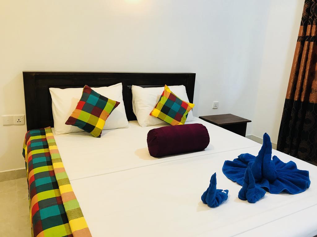 Pearl House Resort Anuradhapura Bagian luar foto